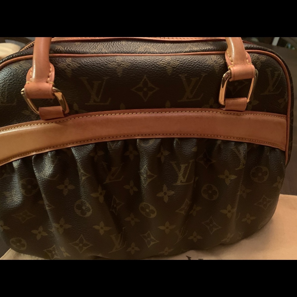 Louis Vuitton Mitzi bag